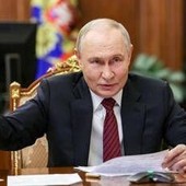 Asset russi congelati, Mosca: "Presto risponderemo a mossa Ue". Salvini: "Bruxelles scherza con il fuoco" Asset russi congelati, Mosca: "Presto risponderemo a mossa Ue". Salvini: "Bruxelles scherza con il fuoco"