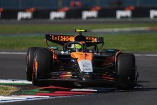 Formula 1, Norris vince Sprint in Brasile davanti ad Antonelli. Quinto Leclerc Formula 1, Norris vince Sprint in Brasile davanti ad Antonelli. Quinto Leclerc