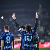 L’Inter vince anche a Cremona, 2-0 con Lautaro e Zielinski