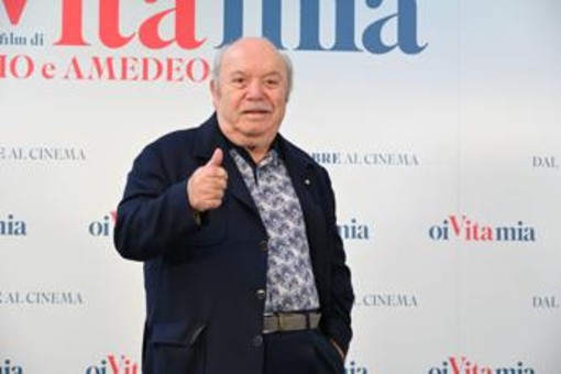 Lino Banfi compie 90 anni: "Il mio segreto? La burrata. Ora sogno un ruolo da cattivo" Lino Banfi compie 90 anni: "Il mio segreto? La burrata. Ora sogno un ruolo da cattivo"