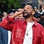 Will Smith sorprende Londra, canta i suoi successi in uno show in strada - Video