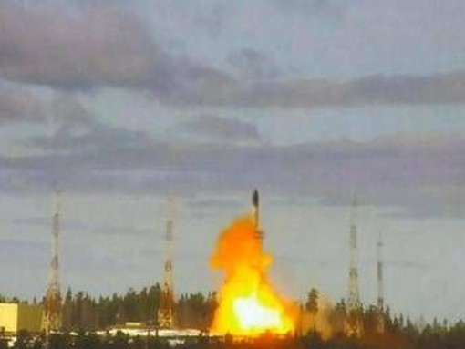 Usa, media: &quot;Imminente test missile balistico nucleare&quot;
