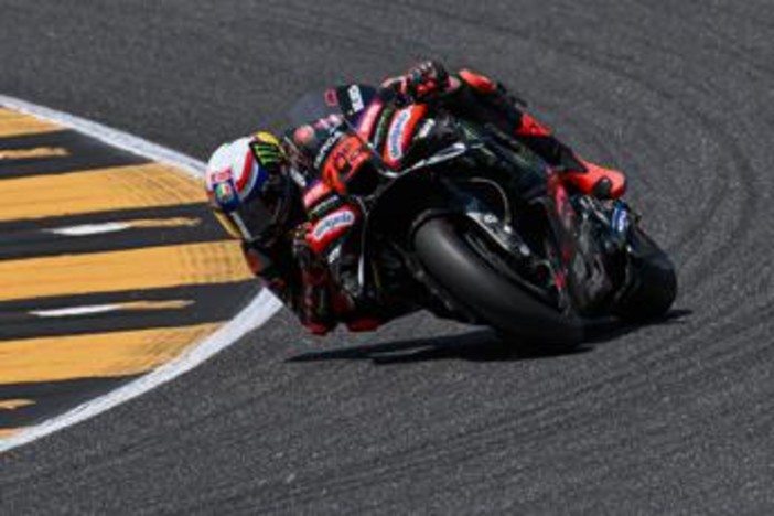 MotoGp, Bezzecchi cade e si infortunia: salta Gp di Germania, sarà operato MotoGp, Bezzecchi cade e si infortunia: salta Gp di Germania, sarà operato