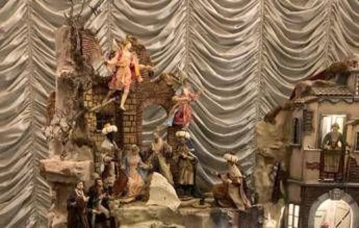 Nel presepe della Camera 'scomparsi' bue e asinello, Magi già arrivati: stupore bipartisan