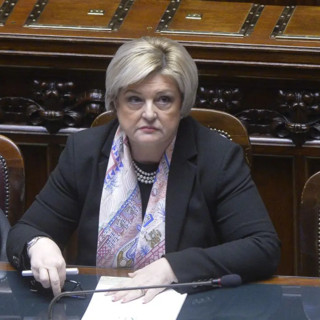 Ex Ilva, Calderone “Pronti ad adeguare l’assegno di ricollocazione Cigs”
