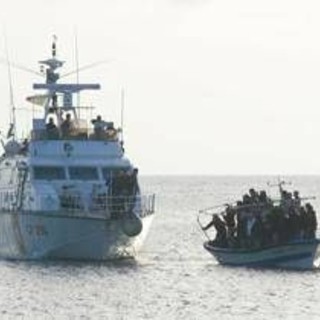 Migranti, avvocato Corte Ue: "Ok intesa Italia-Albania ma i diritti siano pienamente tutelati"