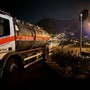 Vasto incendio a Positano provoca frana su strada 'Amalfitana', al lavoro vigili del fuoco