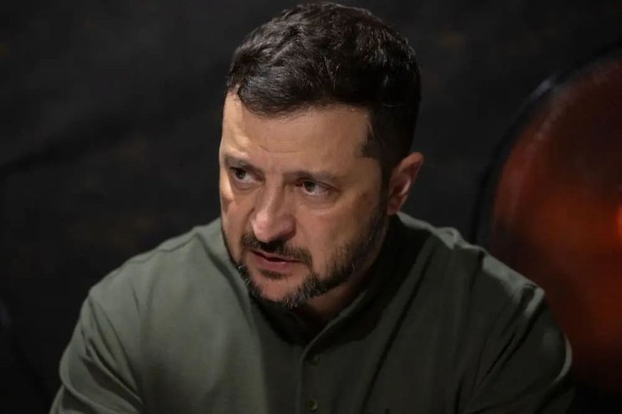 Ucraina, Zelensky “Siamo in grado di difenderci, vale la pena aiutarci”