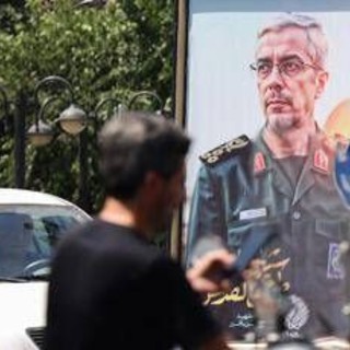 Iran spegne WhatsApp e Telegram: &quot;Israele li usa per uccidere&quot;