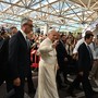 Papa Leone XIV operato al Gemelli, “Intervento concluso positivamente”