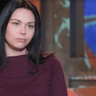 Verissimo, la testimonianza di Deborah Magagna: vittima di violenze dall'ex fidanzato Verissimo, la testimonianza di Deborah Magagna: vittima di violenze dall'ex fidanzato