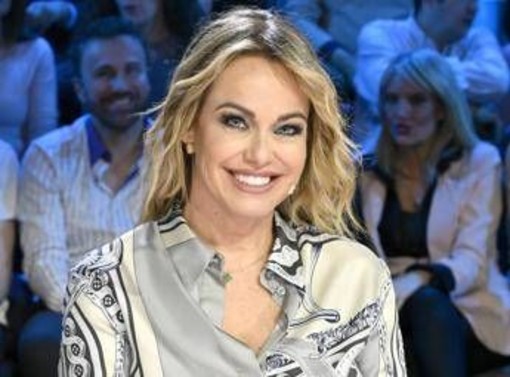 Sonia Bruganelli si racconta: &quot;Mi sono punita per aver abortito, ho tradito Paolo una volta&quot;