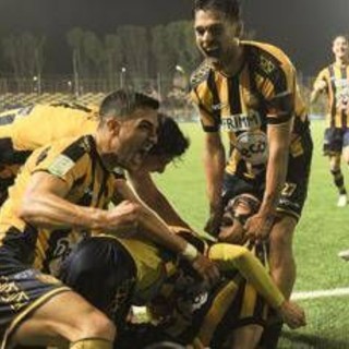 Playoff Serie B, vincono l'andata Juve Stabia e Spezia