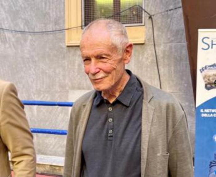 Erri De Luca: "Sionismo diventata parola esecrabile, per me significa che Israele abbia quello Stato" Erri De Luca: "Sionismo diventata parola esecrabile, per me significa che Israele abbia quello Stato"