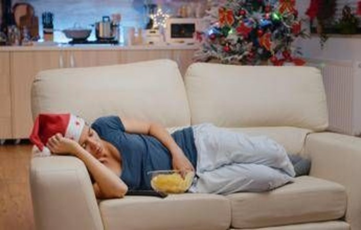 Sonno dopo pranzo? E' normale ma non è colpa della digestione