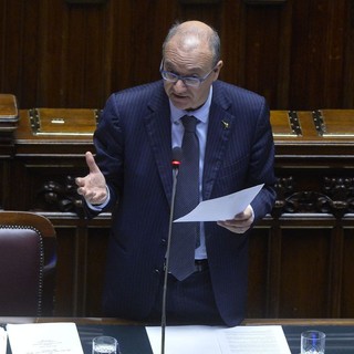 Strage Crans-Montana, il 7 gennaio un minuto di silenzio in tutte le scuole