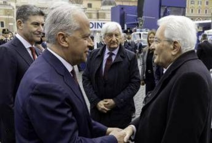 Roma, Mattarella visita lo 'Spazio legalità' a piazza del Popolo Roma, Mattarella visita lo 'Spazio legalità' a piazza del Popolo