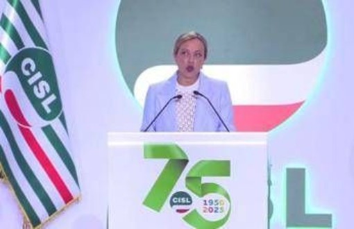 Mille giorni di governo Meloni, la premier alla Cisl: &quot;Creati più di 1 milione di posti di lavoro&quot;