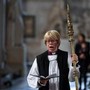 Inghilterra, la chiesa è guidata da una donna: mai successo in 5 secoli