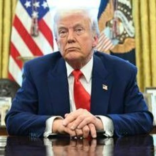 Il caso Epstein affonda Trump, consenso giù di 9 punti nei sondaggi