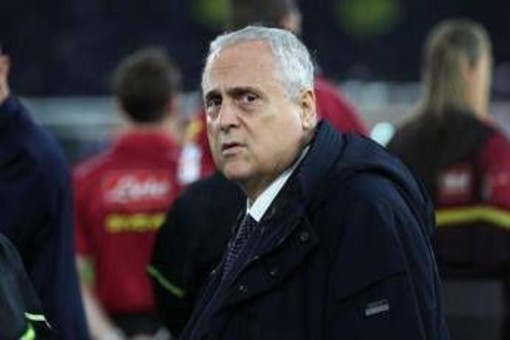 Inchiesta Lazio, il legale di Lotito: "Nessun rapporto con Bisignani, trattativa con J.P. Morgan invenzione" Inchiesta Lazio, il legale di Lotito: "Nessun rapporto con Bisignani, trattativa con J.P. Morgan invenzione"