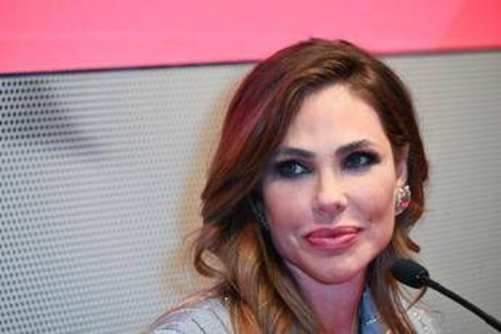 Grande Fratello Vip parte con l'Open House: 4 concorrenti entrano in anticipo