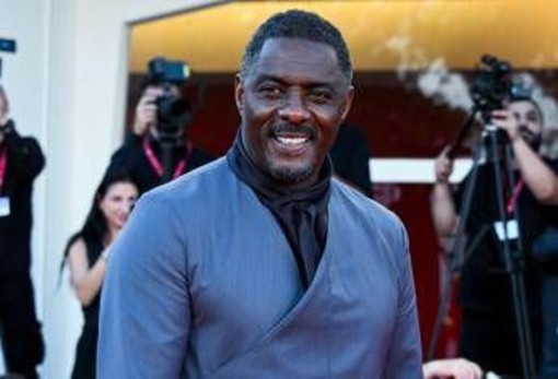 007 nero? Idris Elba: "James Bond non sarà mai un personaggio 'woke'"