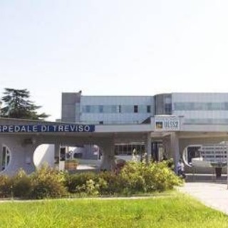 Treviso, neonata partorita in casa muore per choc emorragico: disposta autopsia Treviso, neonata partorita in casa muore per choc emorragico: disposta autopsia