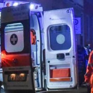 Scontro fra due auto a Roma: morta ragazza, due feriti gravi Scontro fra due auto a Roma: morta ragazza, due feriti gravi
