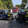 Incidente a Roma, scontro fra due auto in via Appia: un morto e due feriti Incidente a Roma, scontro fra due auto in via Appia: un morto e due feriti