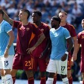 Roma-Lazio, proposta di giocare domenica alle 12 'non percorribile': Lega Calcio ricorre al Tar Roma-Lazio, proposta di giocare domenica alle 12 'non percorribile': Lega Calcio ricorre al Tar