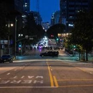 Usa, migranti terrorizzati dai raid di Trump: calano i consumi di importanti brand