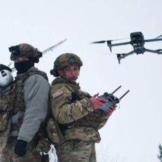 I segreti della guerra dei droni: dal laboratorio Ucraina alla difesa europea I segreti della guerra dei droni: dal laboratorio Ucraina alla difesa europea