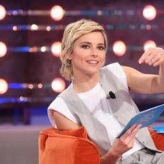 Da noi... a ruota libera, oggi domenica 1 febbraio: gli ospiti e le anticipazioni Da noi... a ruota libera, oggi domenica 1 febbraio: gli ospiti e le anticipazioni