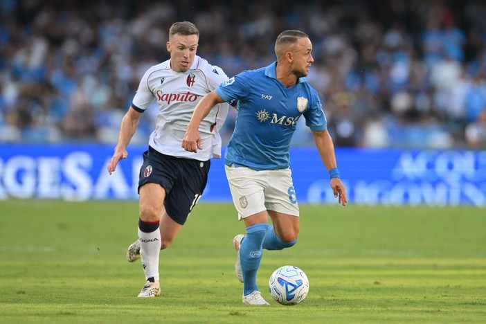 Il Napoli ritrova la vittoria, contro il Bologna decide Lobotka Il Napoli ritrova la vittoria, contro il Bologna decide Lobotka