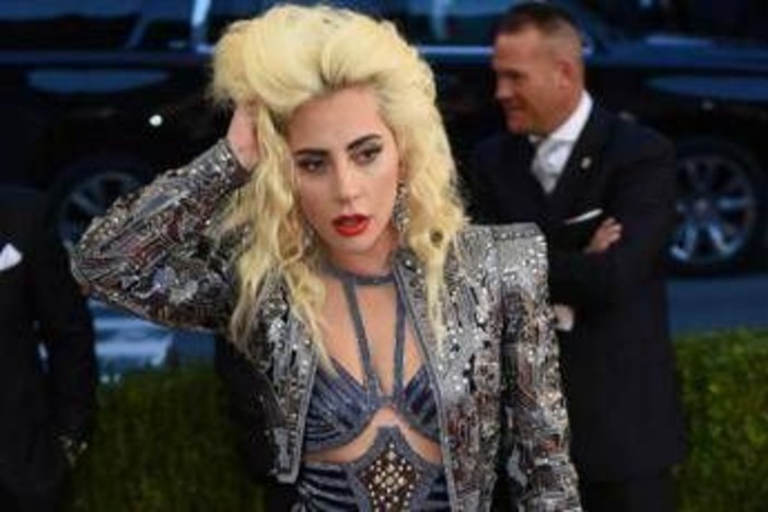 Lady Gaga, i 40 anni dell'artista che ha insegnato al mondo ad essere sé stesso Lady Gaga, i 40 anni dell'artista che ha insegnato al mondo ad essere sé stesso