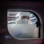 Covid in Francia, impennata di casi con febbre alta e forti emicranie: i nuovi sintomi