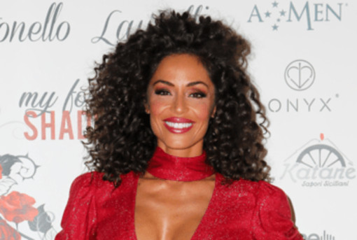 Raffaella Fico e la perdita del bambino: "Devastante, è stato un travaglio di 5 ore"