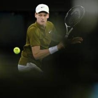 Sinner ko agli Australian Open, Bertolucci lo difende: "Si può anche perdere"