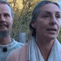Famiglia nel bosco, dal tribunale ok al progressivo riavvicinamento dei bimbi: da ottobre pernotti in famiglia
