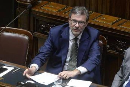 Manovra, Dpfp: finanzierà interventi per quasi 16 miliardi. Giorgetti: &quot;Confermato obiettivo sostenibilità&quot;