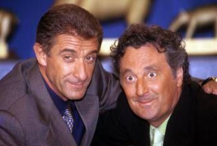 Torna 'Striscia la notizia', in onda dal 22 gennaio: al timone Greggio e Iacchetti Torna 'Striscia la notizia', in onda dal 22 gennaio: al timone Greggio e Iacchetti