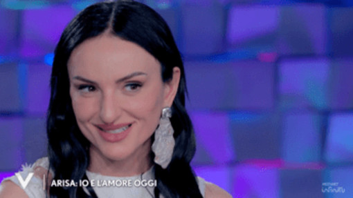 Arisa e la vita da single: "Ho provato le app di dating, ma non fanno per me" Arisa e la vita da single: "Ho provato le app di dating, ma non fanno per me"