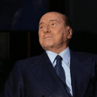 Berlusconi, stasera lo speciale: 2 anni senza Silvio, Mediaset lo ricorda così