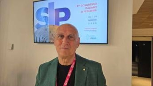 Alimentazione, Agostiniani (Sip): "Giovani tra eccessi e diete estreme da Ai e chatbot"