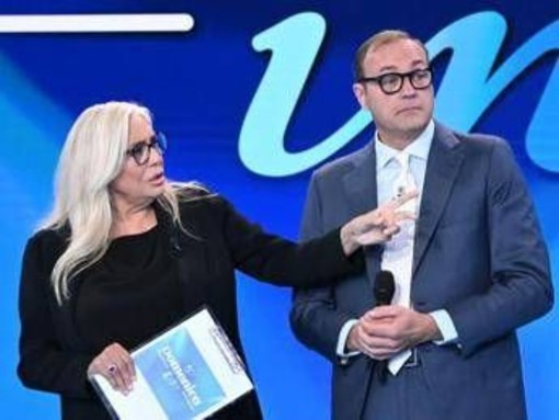 Il talk di Cerno e Venier traina la riscossa di 'Domenica In' Il talk di Cerno e Venier traina la riscossa di 'Domenica In'