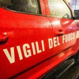 Roma, incendio in struttura abbandonata a Campagnano: trovato cadavere carbonizzato