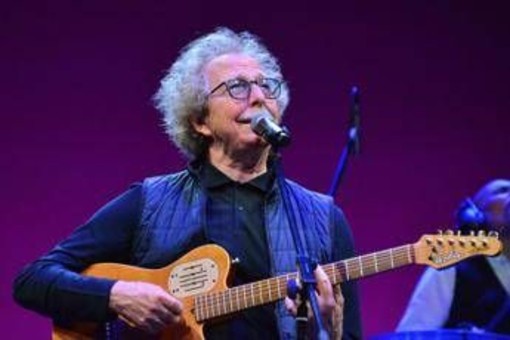 Fabio Concato: &quot;Costretto a fermare i concerti per un tumore, mi sto curando&quot;