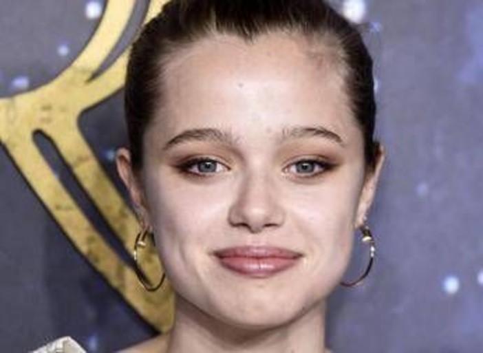 Il debutto di Shiloh, la figlia di Jolie e Pitt: diventa ballerina in video K-Pop