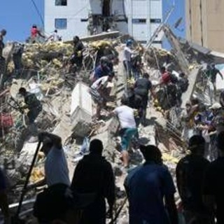 Terremoto Colombia, oltre 130 morti e centinaia di feriti. A Cali 188 dispersi sotto le macerie Terremoto Colombia, oltre 130 morti e centinaia di feriti. A Cali 188 dispersi sotto le macerie